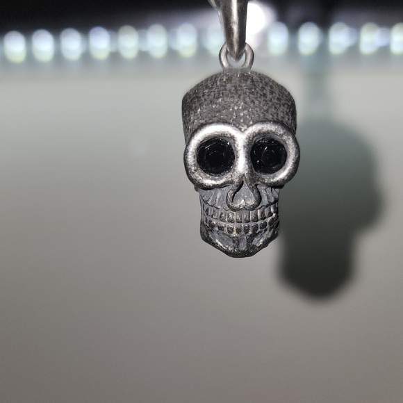 American Exchange Black and Silver Skull Pendant - Picture 1 of 12